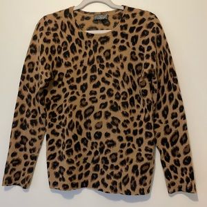 Leopard print 100% cashmere sweater, size S